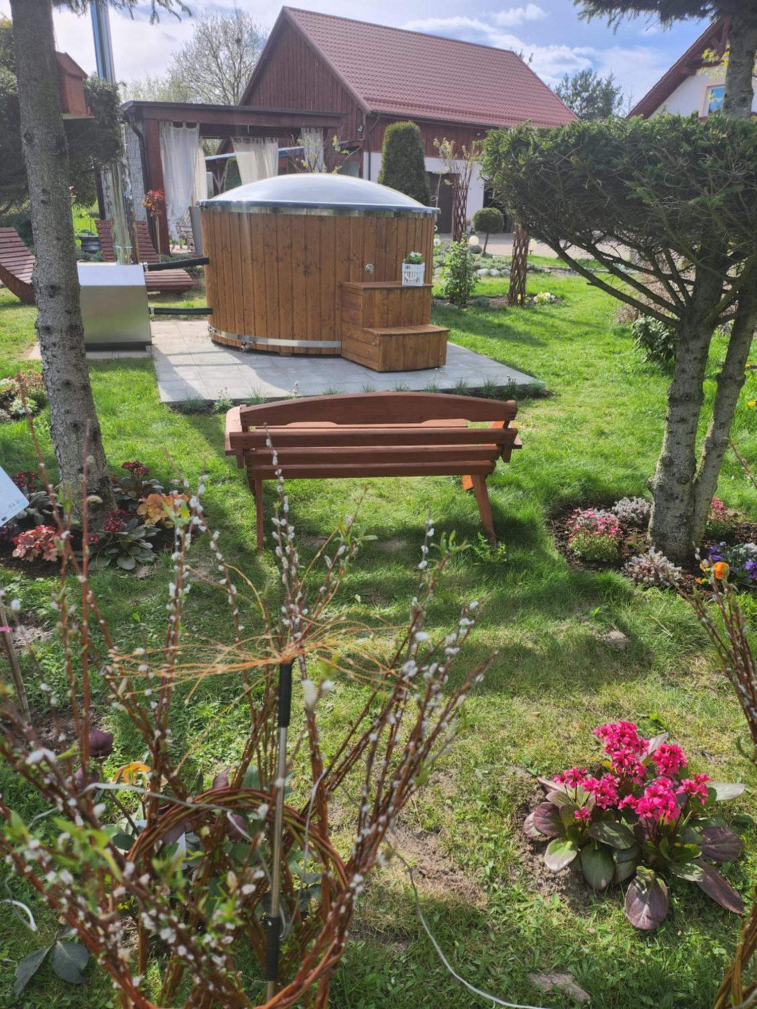 Liwa Garden Krzywa 11 Appartement Buitenkant foto